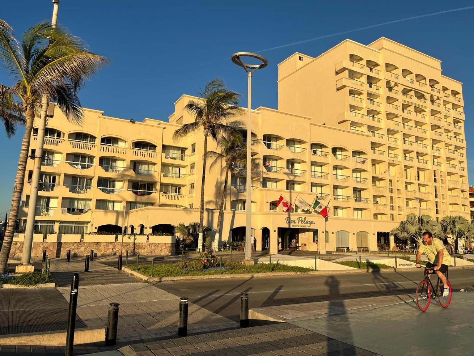 Don Pelayo Pacific Beach Mazatlán Exteriör bild